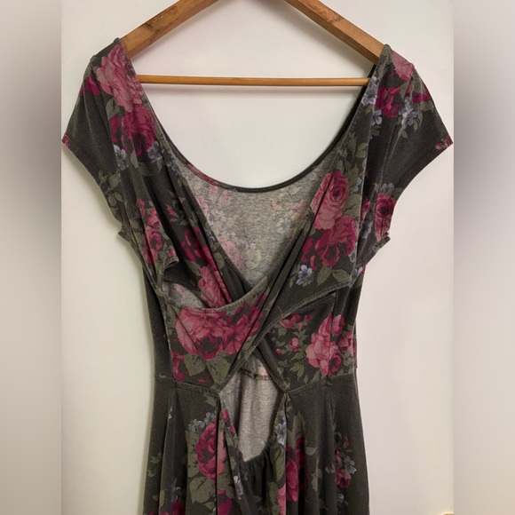 AEO Fit & Flare Grey Floral Print Dress, size large - Picture 4 of 11